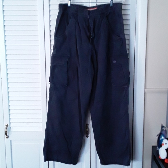 UNIONBAY Other - Union Bay cargo pants 34x32